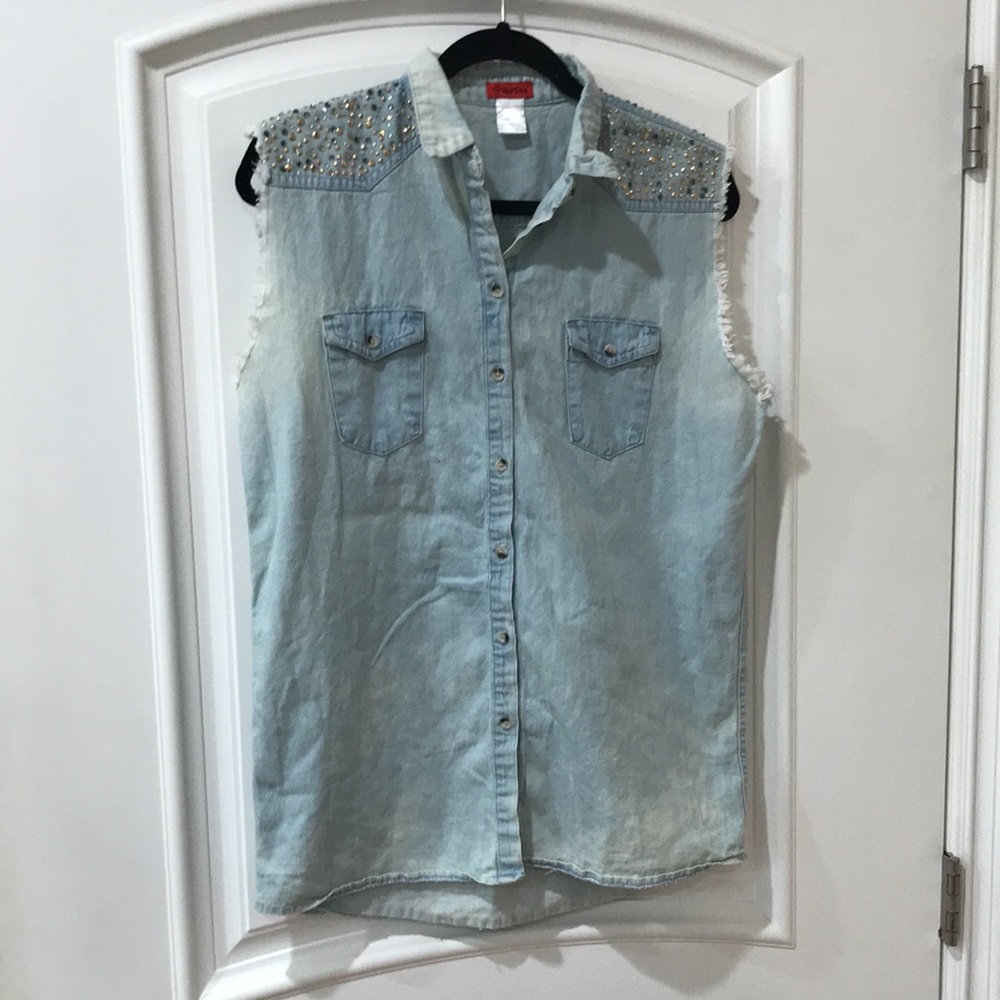 Washed jeans sleeveless bottom down shirt size L